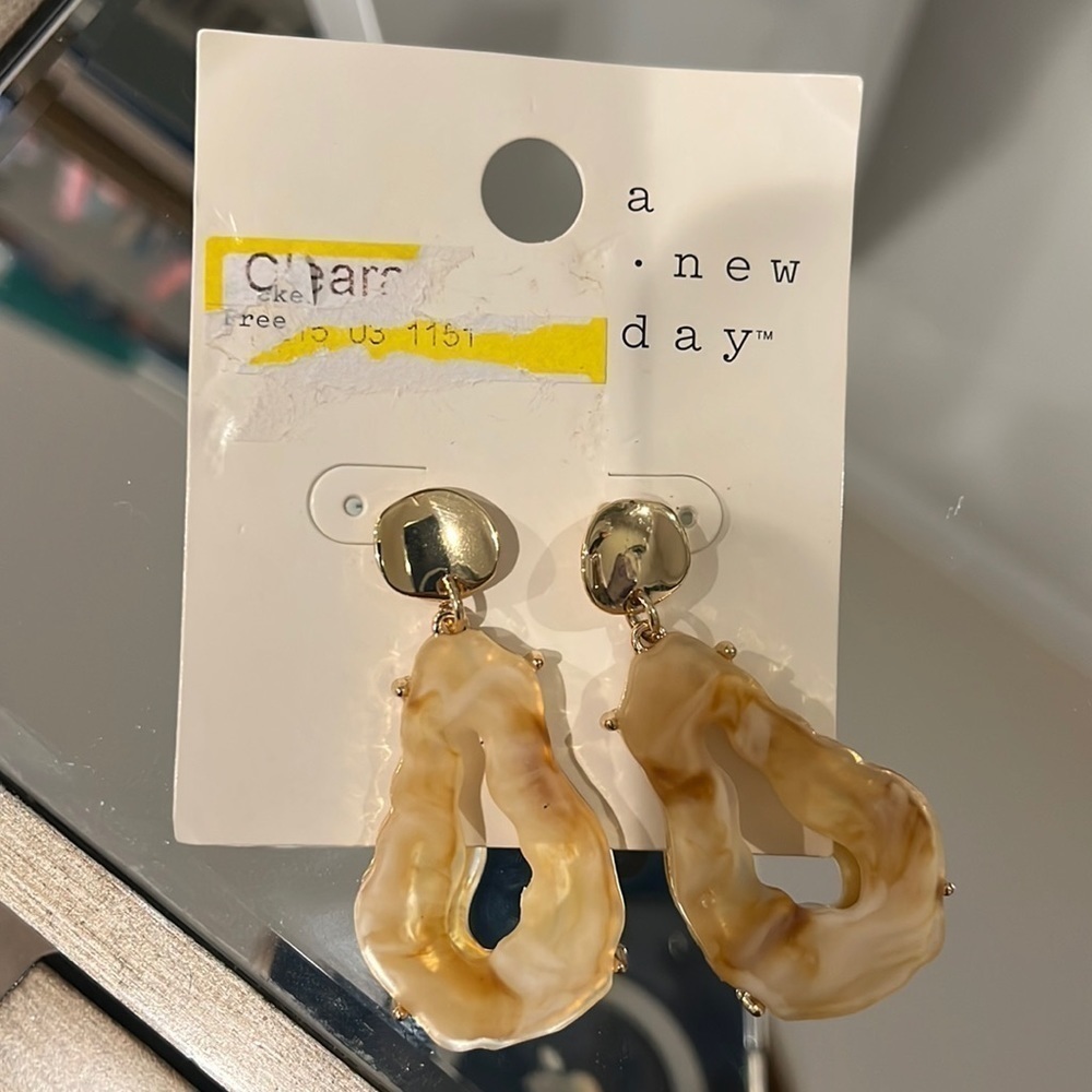 A new day earrings